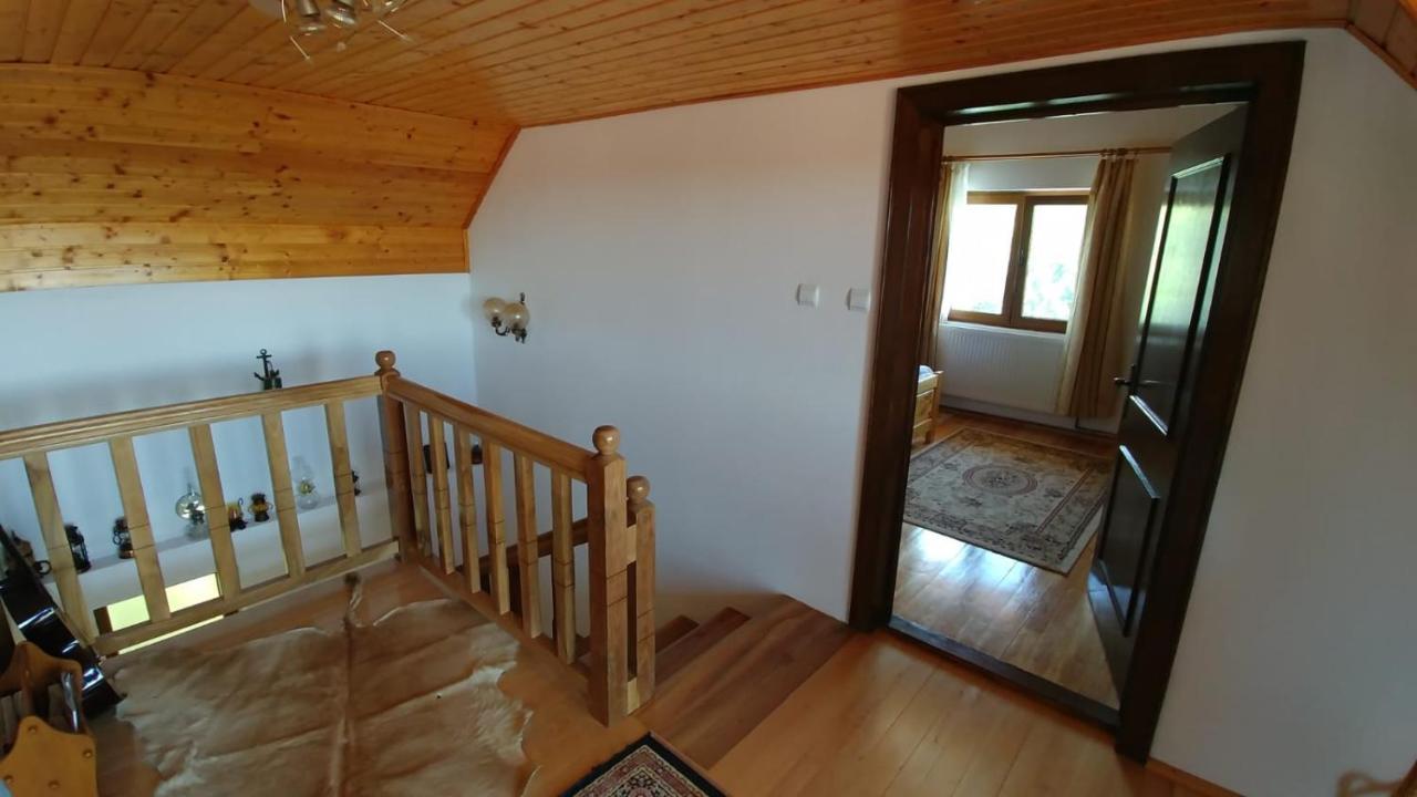 Villa Casa Darius Novaci-Străini Esterno foto